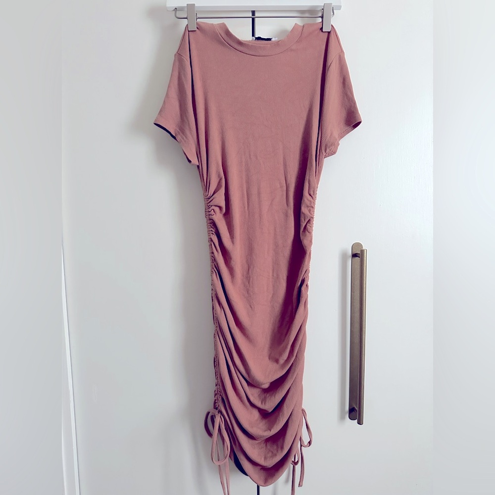 Bodycon Ruched Mini Dress - Picture 3 of 5
